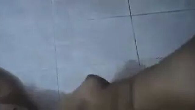 Hashini Gonagala обнаженная