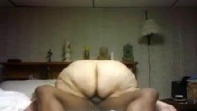 Жиробасины против большого черного члена