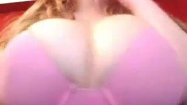 Первоклассная - огромные отвисшие натуральные сиськи