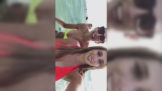 Stacey Solomon в бикини