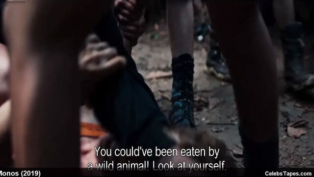 Julianne Nicholson, Karen Quintero и Laura Castrillon обнажены