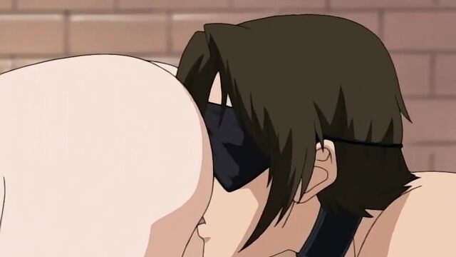 Женское доминирование, госпожа делает смертельный минет, а затем доминирует над двумя рабынями