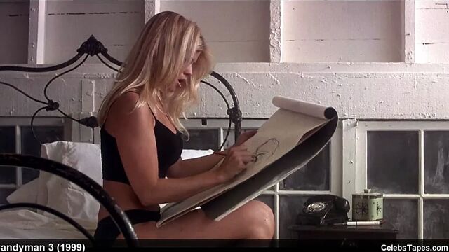 Donna D'errico, Elizabeth Hayes и Rena Riffel обнаженный секс