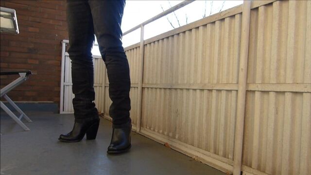 Экстремальные ковбойские сапоги на каблуках