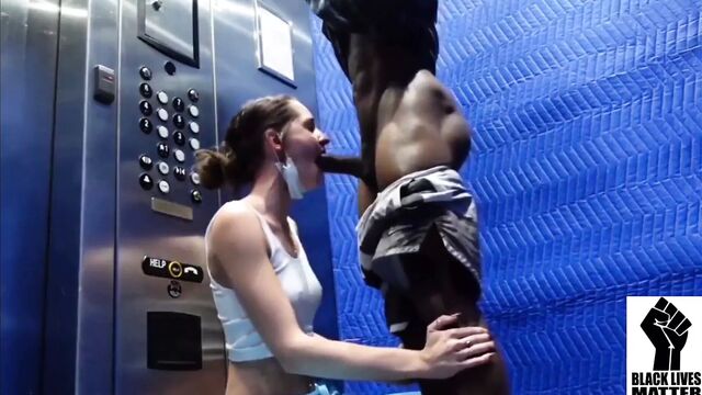 Вы можете обучить ее где угодно