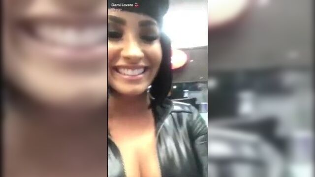 Сексуальная полиция Demi Lovato 1