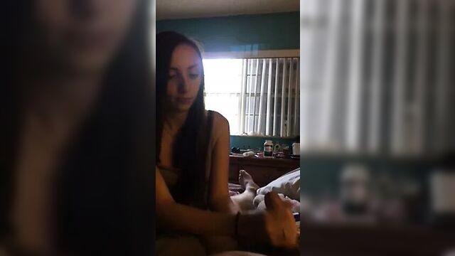 Друг делает дрочку