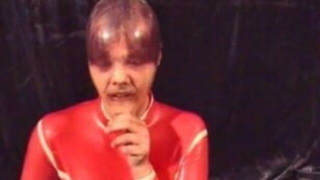 Игра с презервативом с дыханием