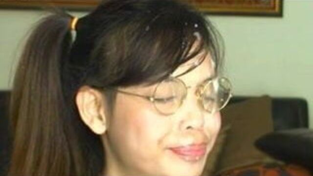 Огромная азиатка с сиськами получает сперму на лицо