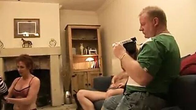 Британские зрелые свингеры 2