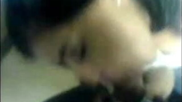 Мексиканка делает минет