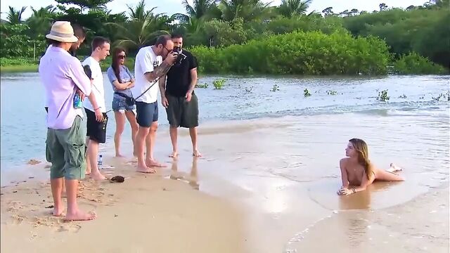 Miranda Kerr, обнаженная Pirelli, съемка