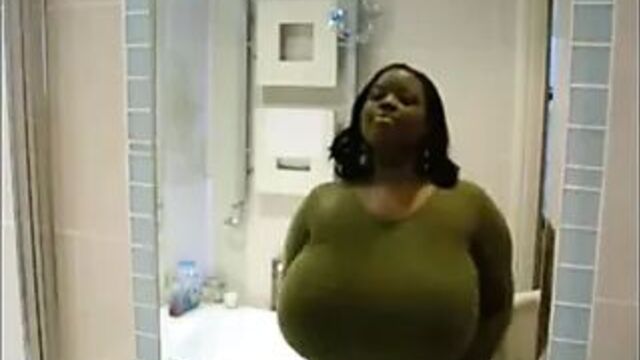 Толстушка в зеркале