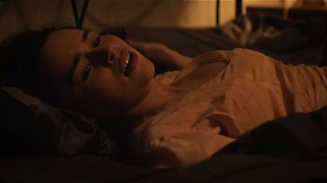 Emilia Clleke (суперрез), голос с камня 2017