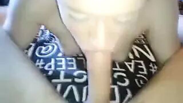 Британская телочка быстро и жестко на члене бойфренда