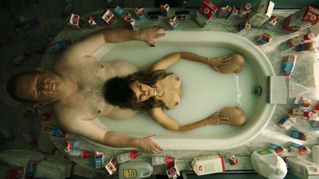 Frankie Shaw обнаженная сцена с 'smilf' на scandalplanet.com