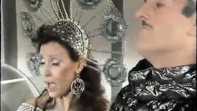 Diane Keen - сексуальный гид