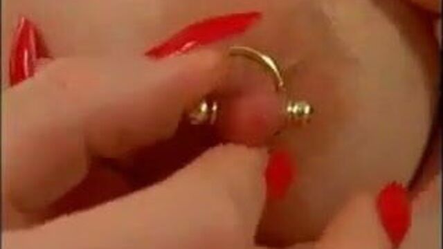 Растяжение сосков