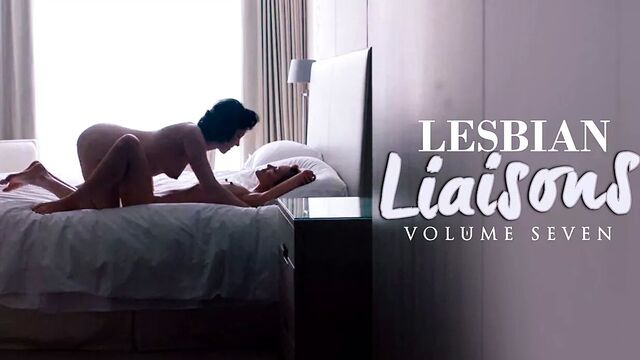 Связи знаменитостей с лесбиянками, том 7