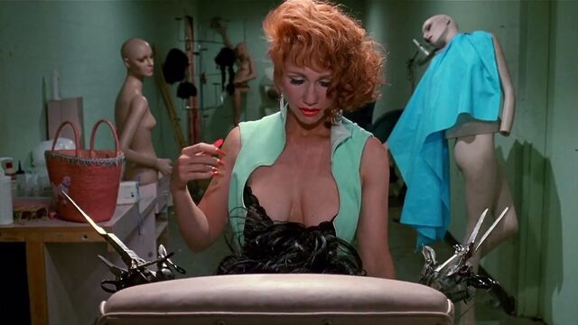 Kathy Baker соблазняет