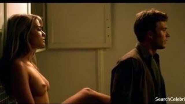 Kim Matula и Frankie Stone - на мель