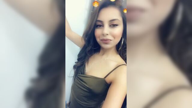 Индийская шлюшка из Лестера - доступно для бронирования - vid2