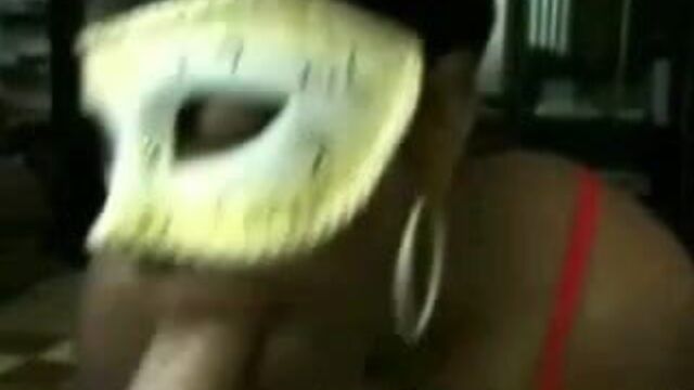 Mz.deepthroat представляет трейлер маски