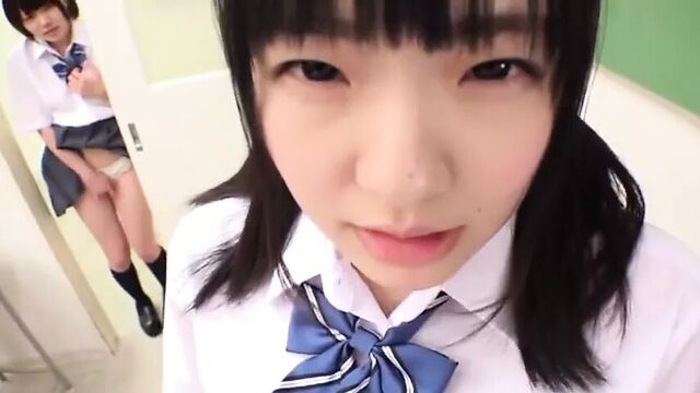 Японская школьница