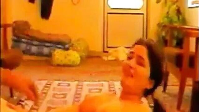 Персидский (ирани) трах. Подруга-девушка