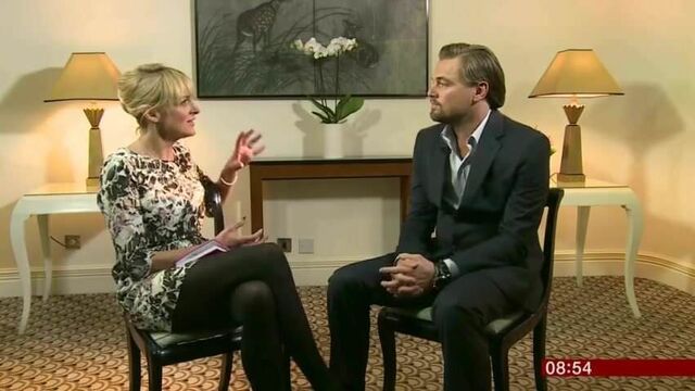 Удивительные ноги Louise Minchin