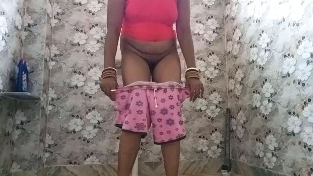 Мой самый первый писсинг на Xhamster