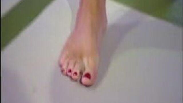 Denise van outen & christine bleakley sexy feet