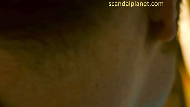 Rosario Dawson обнаженные сиськи и киска в фильме транс