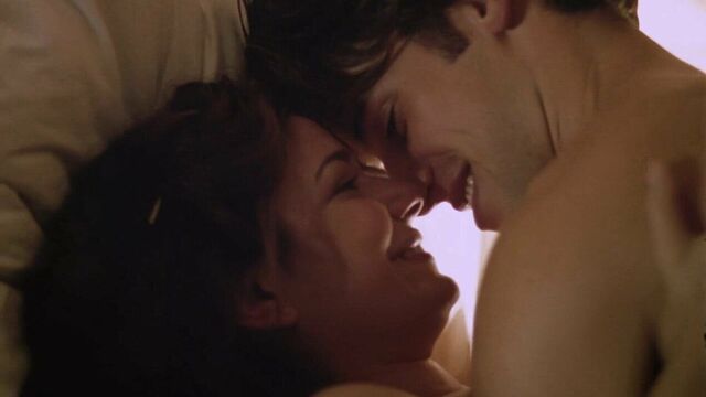 Laura San Giacomo - '' съешь свое сердце ''