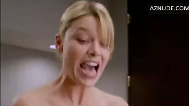 Lauren German скачет на хуе