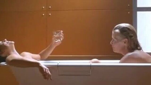 Susie Porter и Kelly Mcgillis в душе Tata Tota лесбиянки