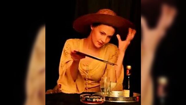 Может ли это быть Susie Dent после обратного отсчета ??