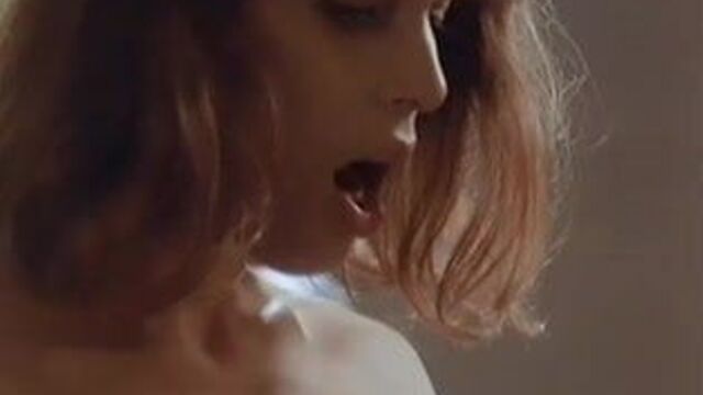 Shannon Whirry, Daniela Krhut, Kiara Hunter - опасная добыча