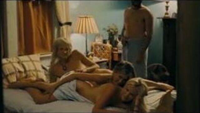 Jennifer Aniston и Malin Akerman в Стране страстей