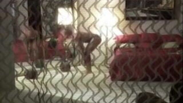 Стринги в вуайеристском видео