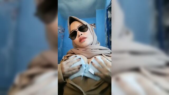 Tania ayu kimaya agata siskaee selebgram model bugil