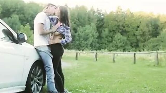 Sandy Ambrosia Outdoor Sex