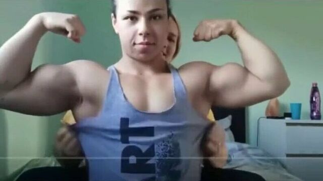 FBB поклонение мышцам