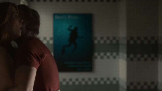 Kristen Wiig - сцены горячего поцелуя, 4K