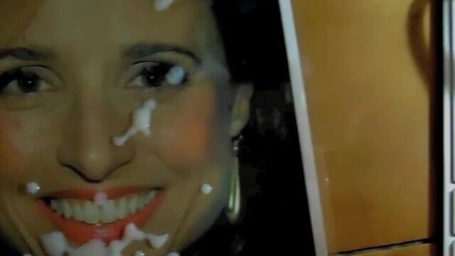 Трибьют спермы для Julia Louis-Dreyfus № 1