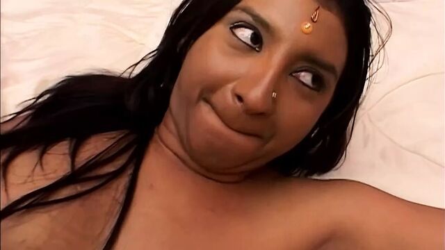 Indian Wife cheats on Husband – Hindi