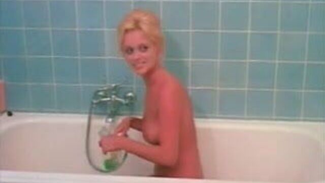 Eva Garden Alena Penz, Sybil Danning - шаловливые нимфы