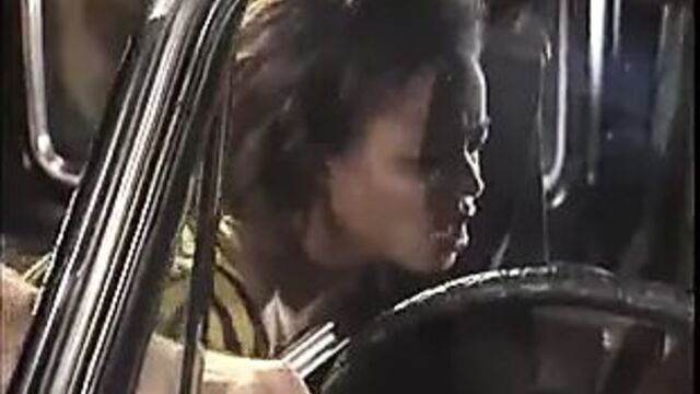 Sinnamon Love - анальный гэнгбэнг