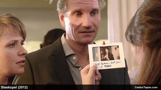 Gaite Jansen - обнаженные топлесс и сексуальные сцены из фильмов