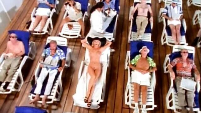 Playboy - крошки Baywatch